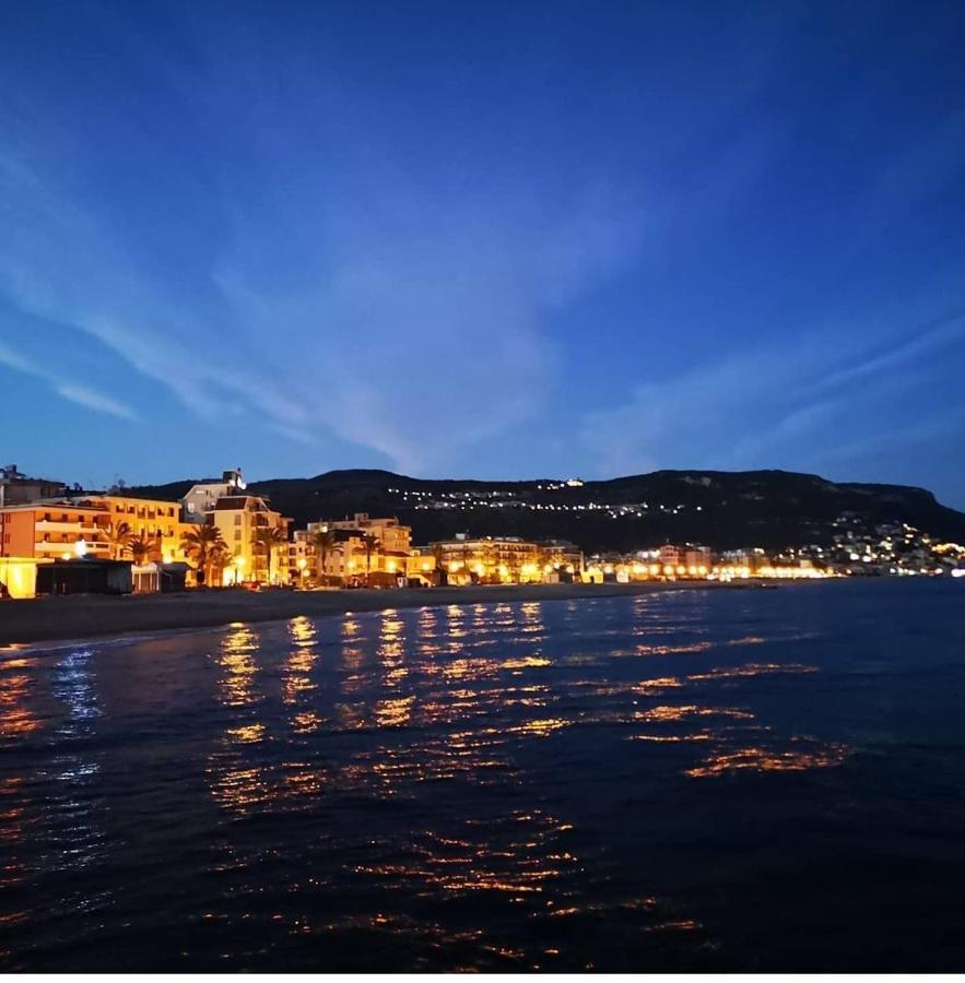 Abelia 4 Διαμέρισμα Pietra Ligure Εξωτερικό φωτογραφία